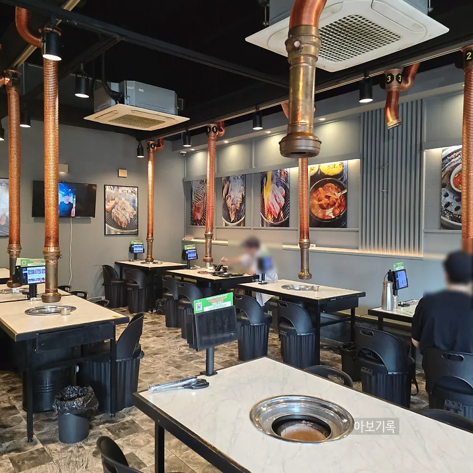 Clean, well-organized interior of the barbecue restaurant