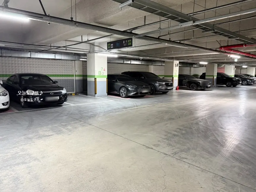 3M Tower underground parking guide