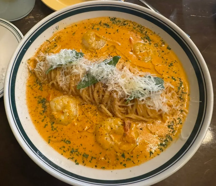 Cajun shrimp rosé pasta with plump shrimp