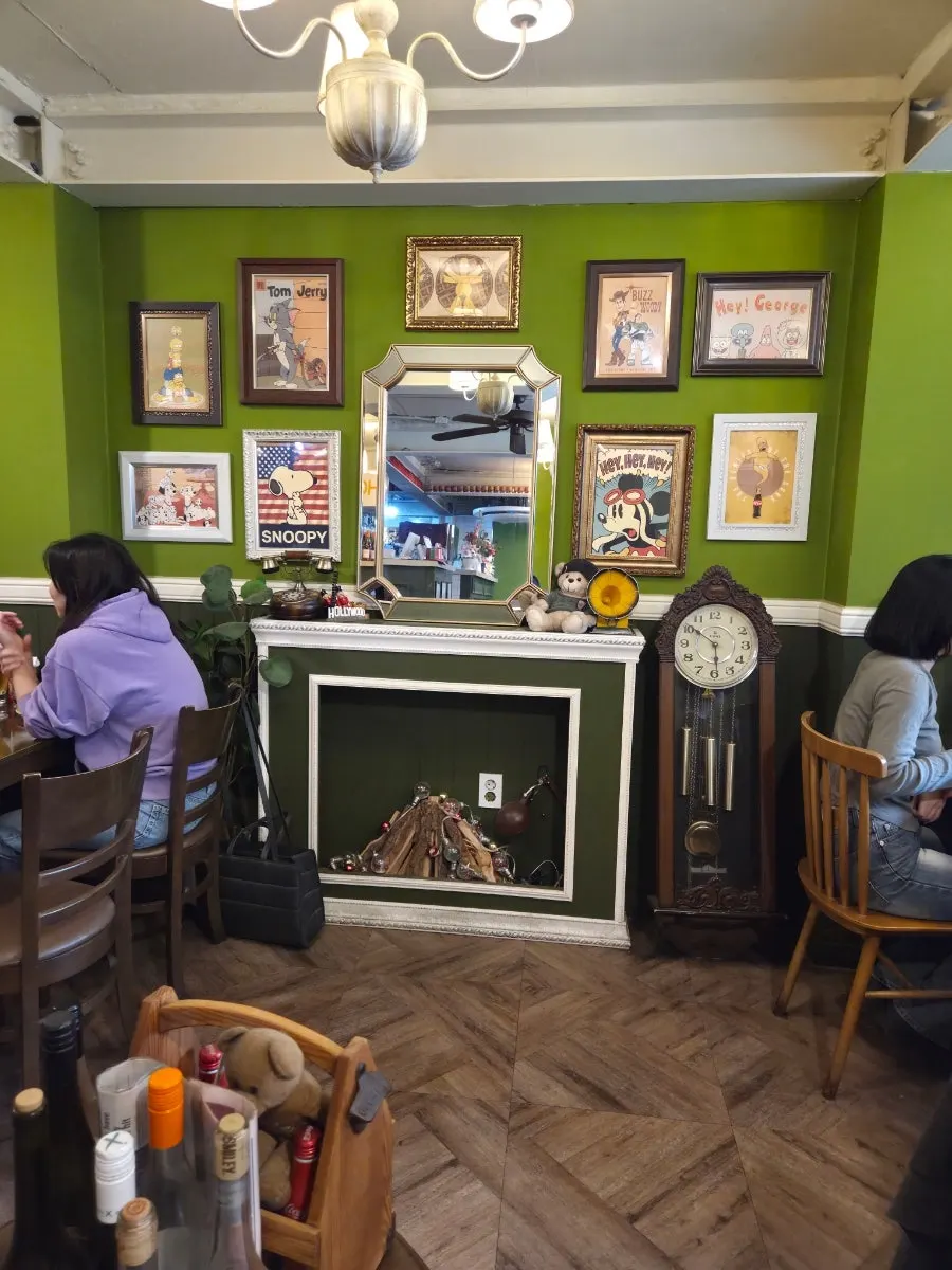 Interior decoration at Hey Joji