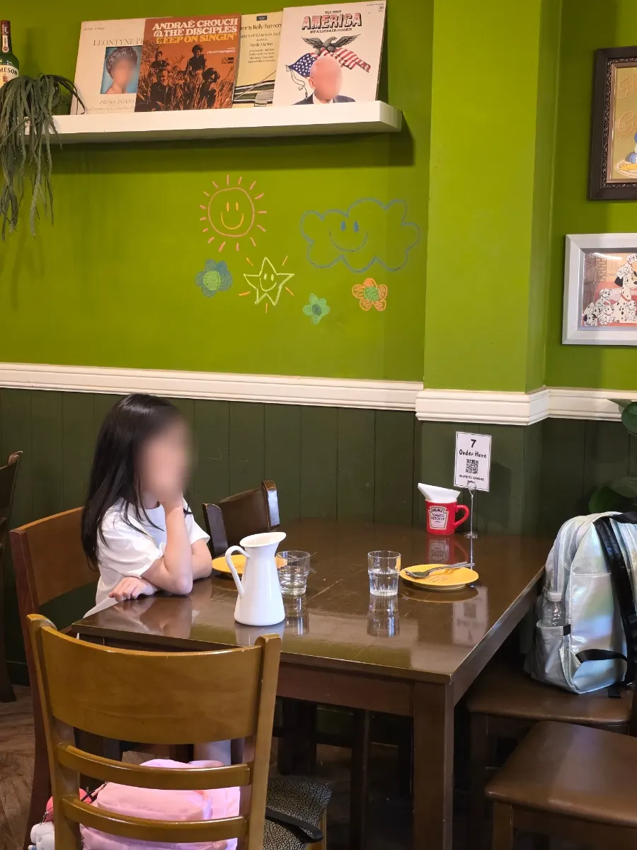 헤이죠지 실내에서 찍은 기념 사진