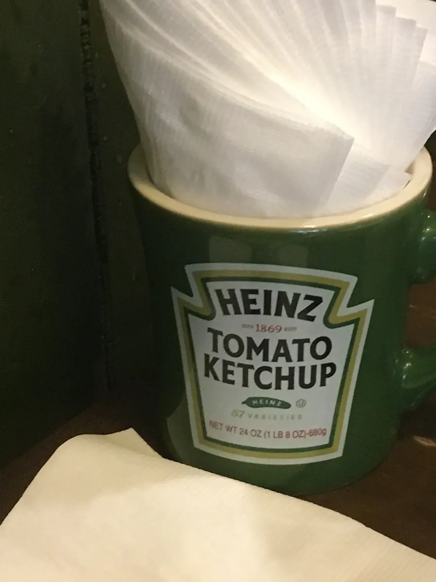 Interior decor at Hey Joji that feels like a real home