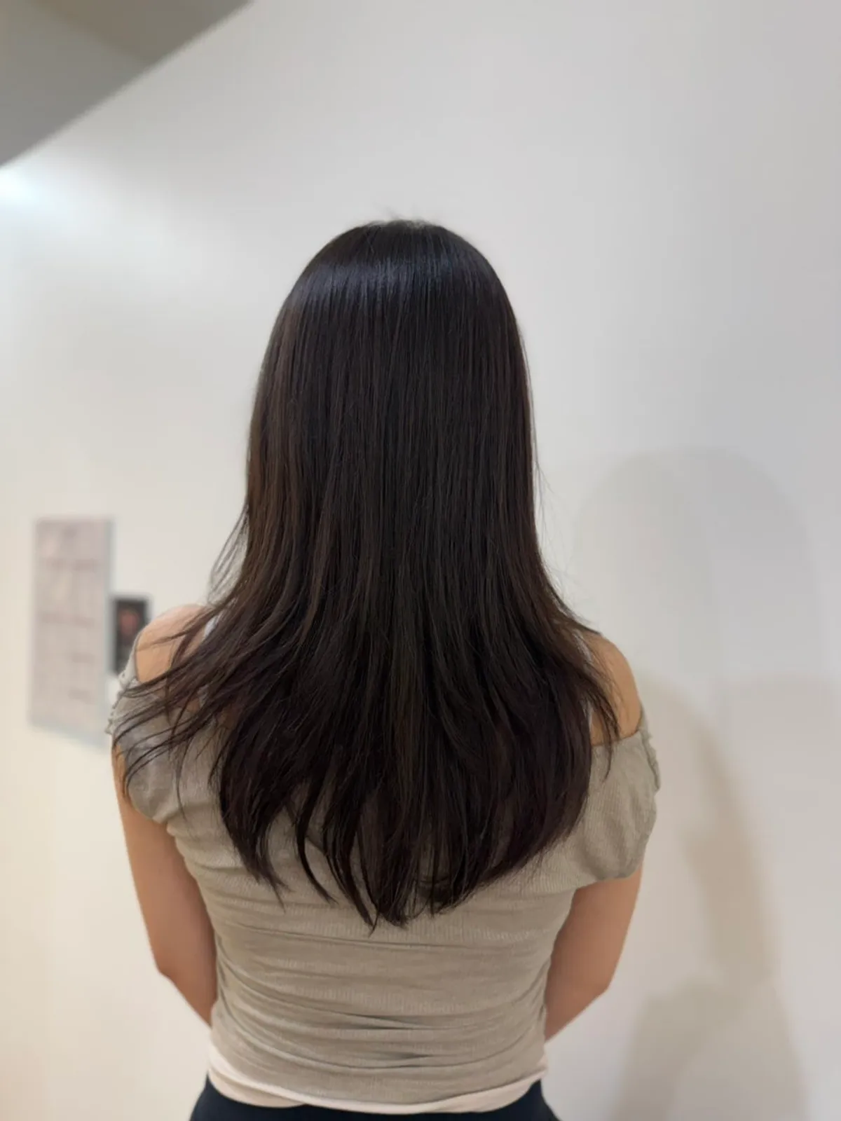 Calm, smooth hair after the volume magic perm