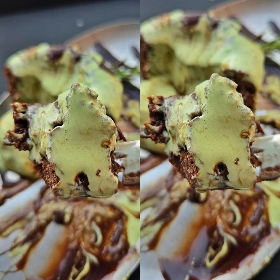 Cross-section of the chocolate matcha brownie