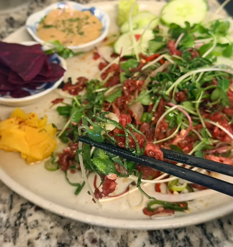 Same-day butchered top-grade hanwoo beef tartare with soy sauce