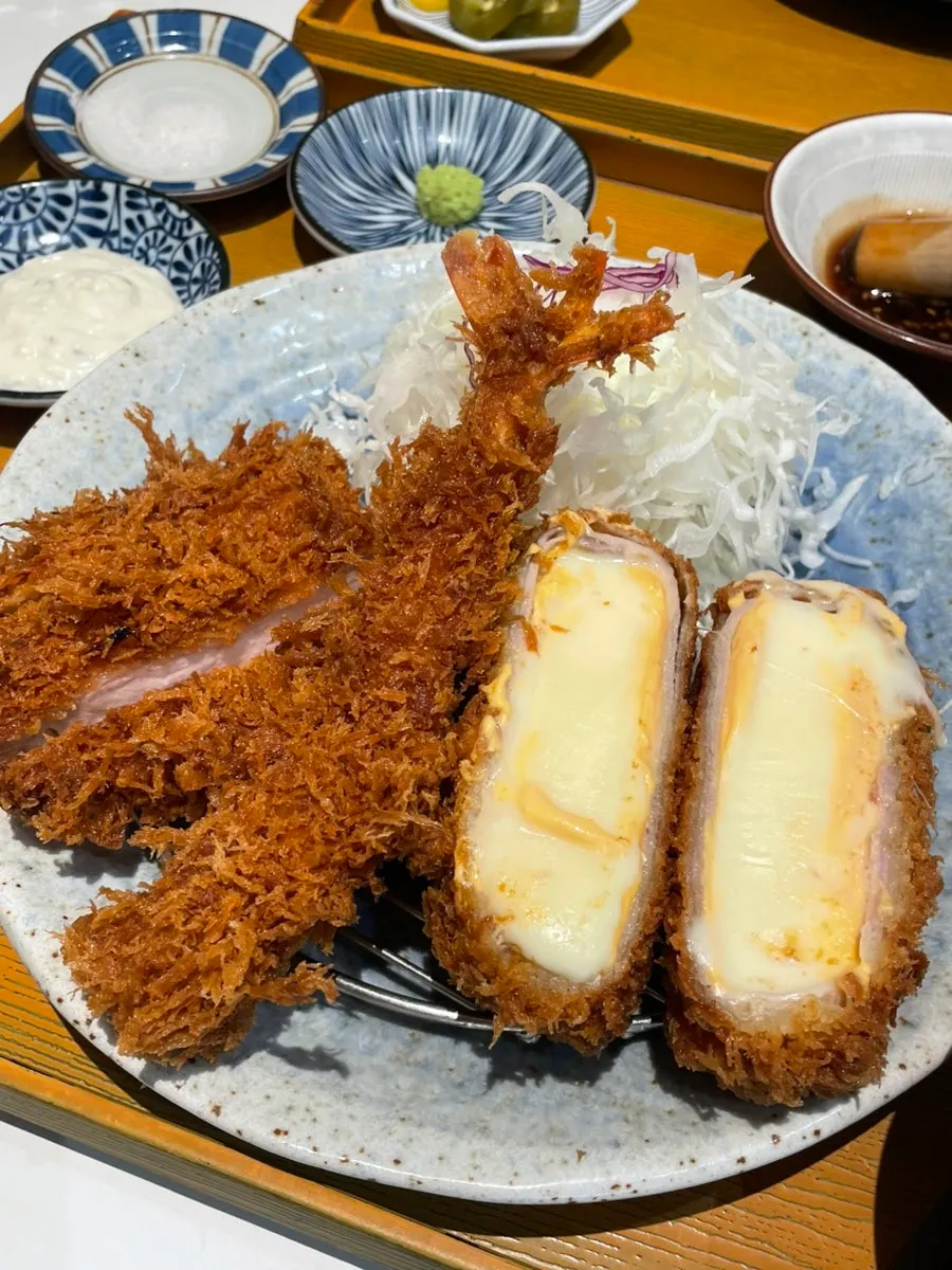 A Himawari tonkatsu set served on the table