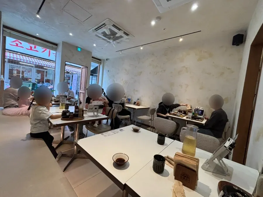 세트메뉴가 적힌 히마와리 메뉴 구성