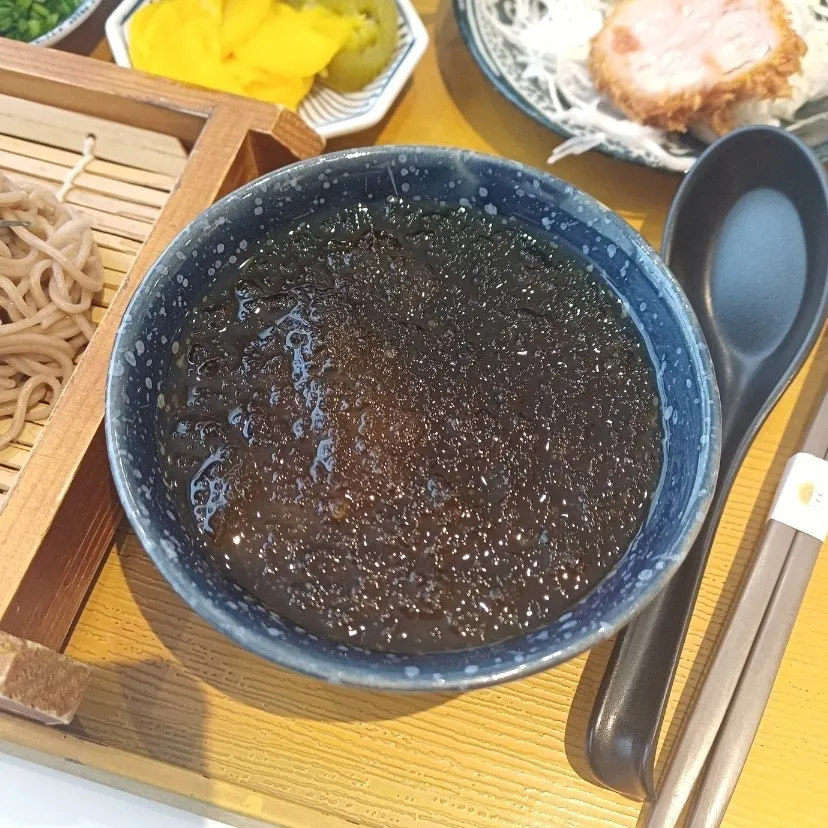 Katsu plate served with the cold soba set