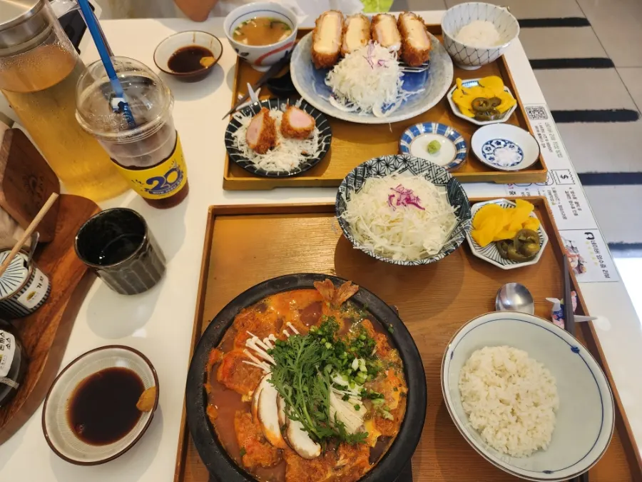 Cross-section of thickly sliced assorted katsu