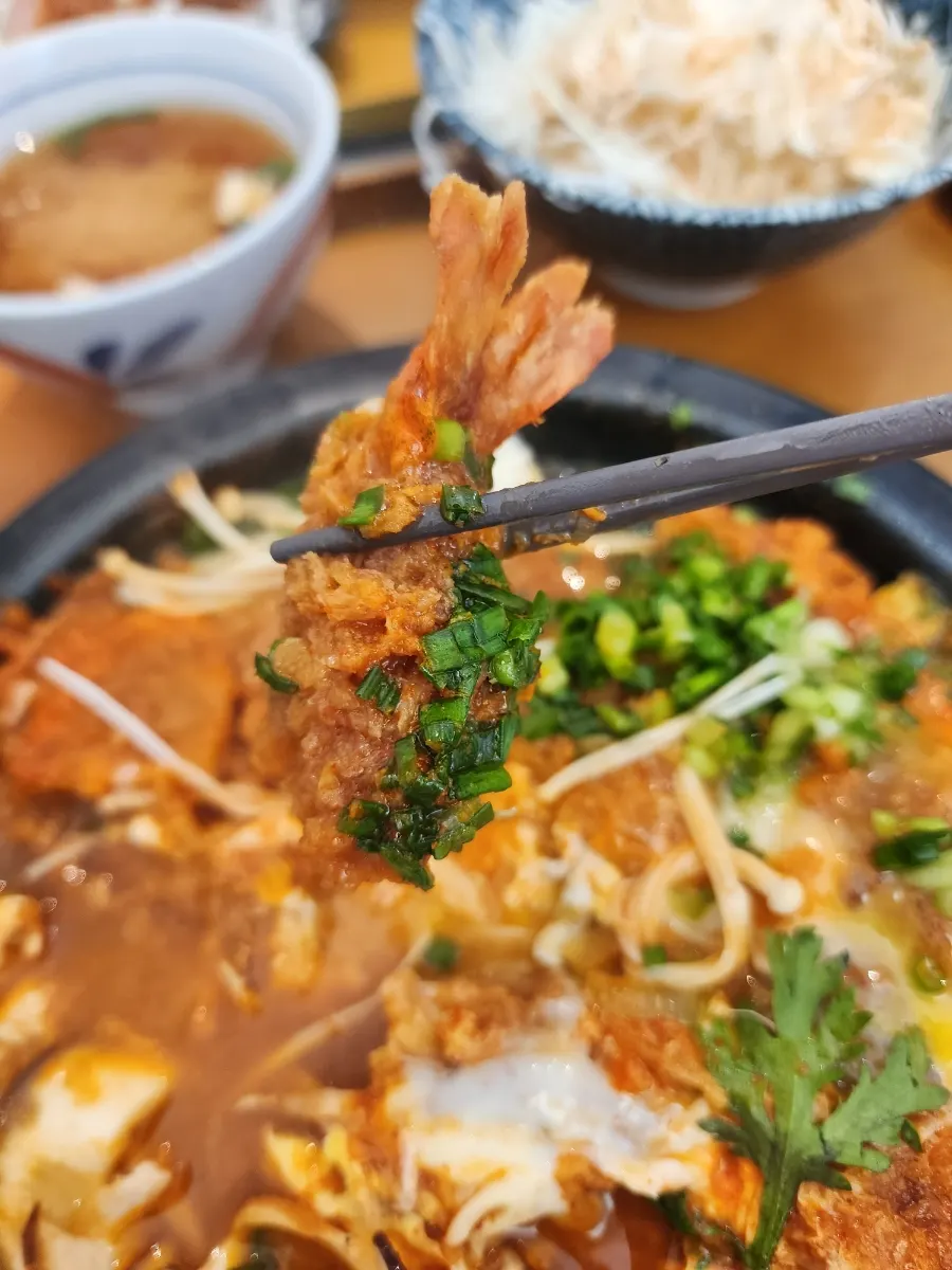 Katsu and kimchi nabe served together to finish the meal