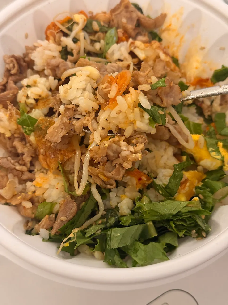 Bibimbap with fried egg and beef brisket