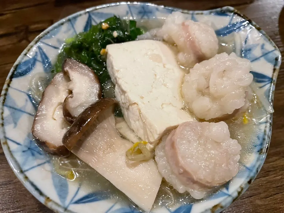 소스가 밴 해물 야끼소바 면