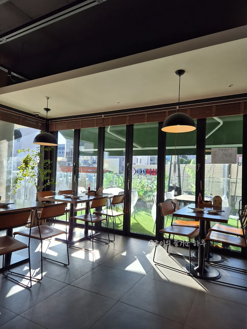 Restaurant interior with group seating
