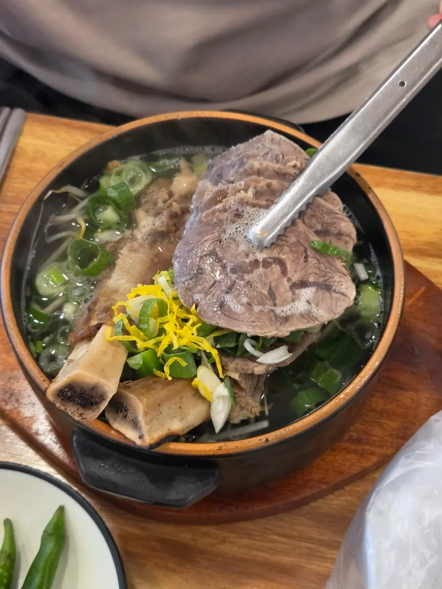 아롱사태 갈비탕 고기 클로즈업