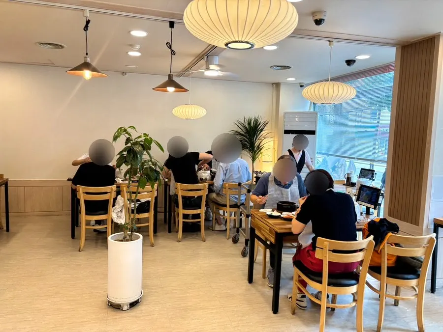 Spacious, clean interior of Hoegi Wang Galbitang