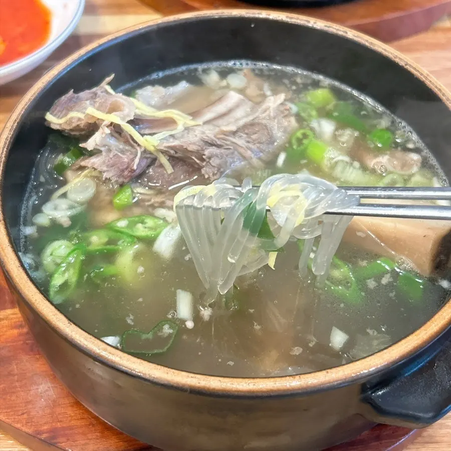 Glass noodles found beneath the ribs