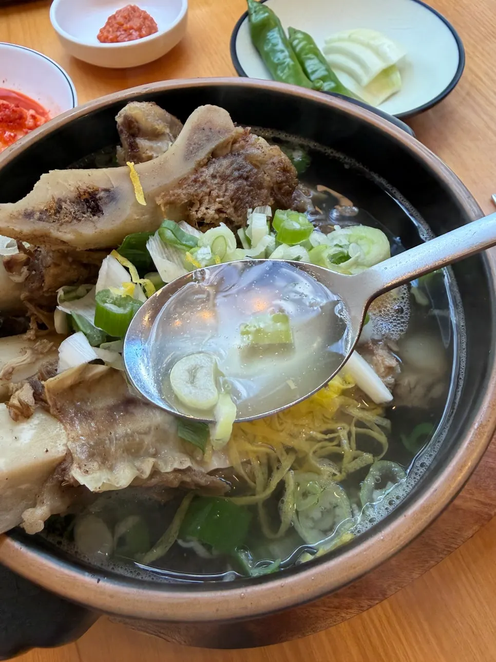 Clear, translucent galbitang broth