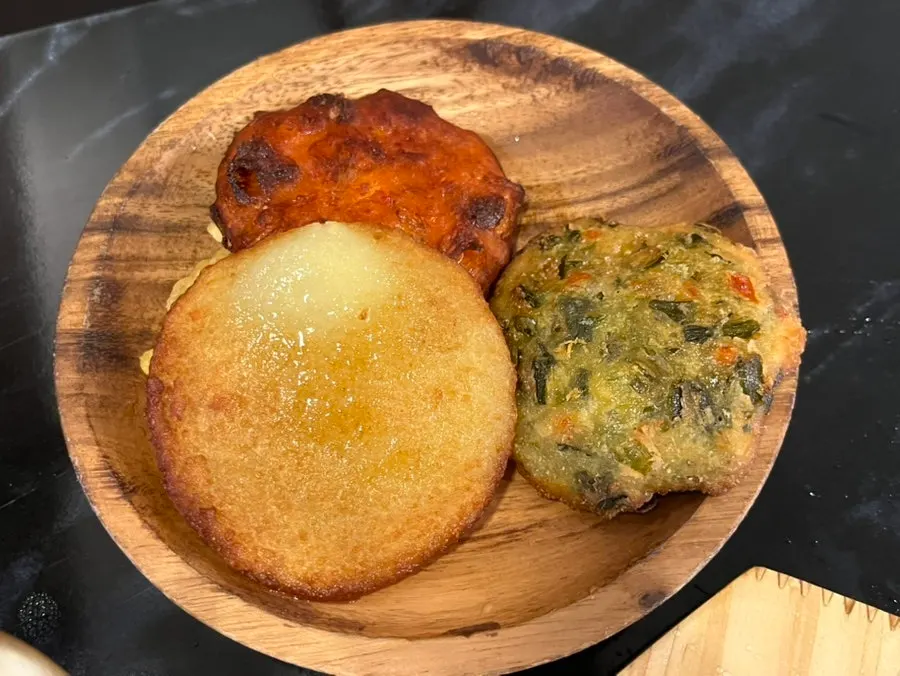 Corn cheese, mussel soup and other basic banchan