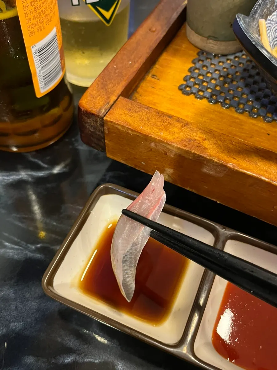 Seasonal gizzard shad included in the assorted sashimi