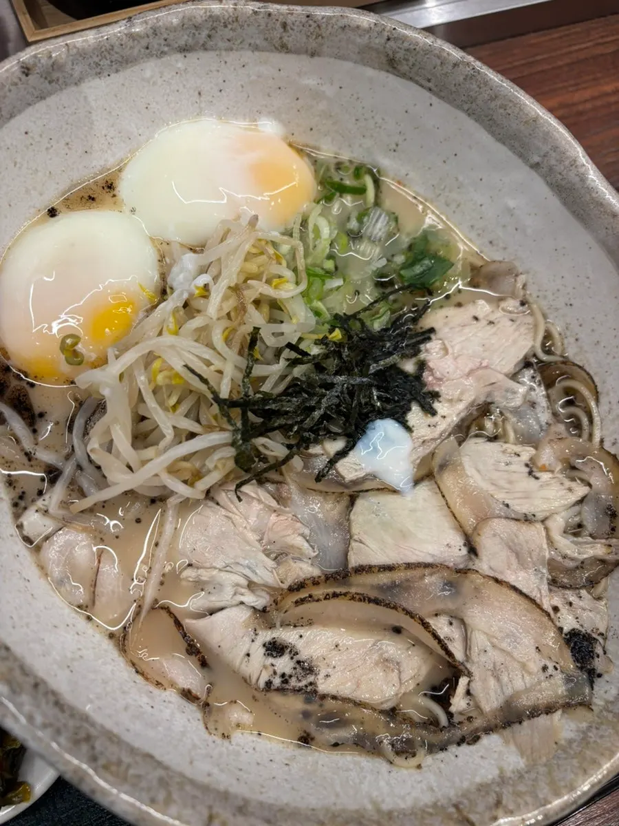 A bowl of chashu ramen topped with Korean pork chashu