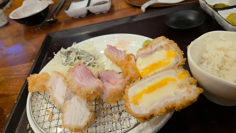 단면이 촉촉한 안심카츠 클로즈업