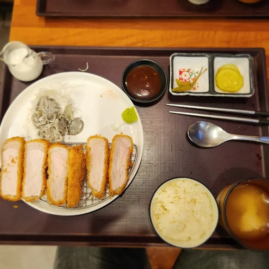 Sign explaining HOKATSU's handmade yogurt dry-aging