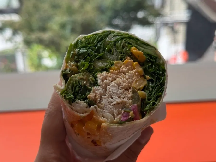Penampang wrap dengan isian yang penuh