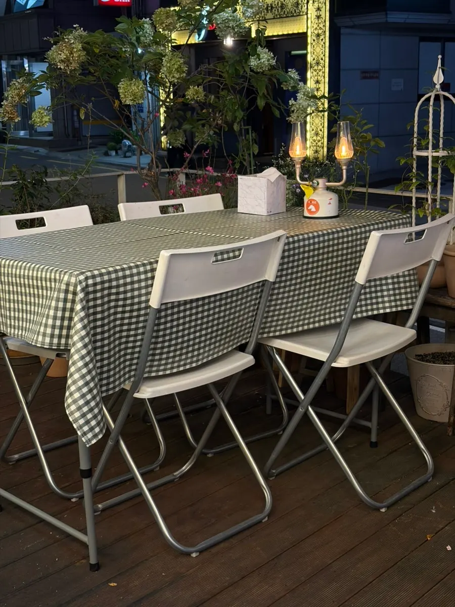 Outdoor terrace seating at Halls Gimbap Main Branch