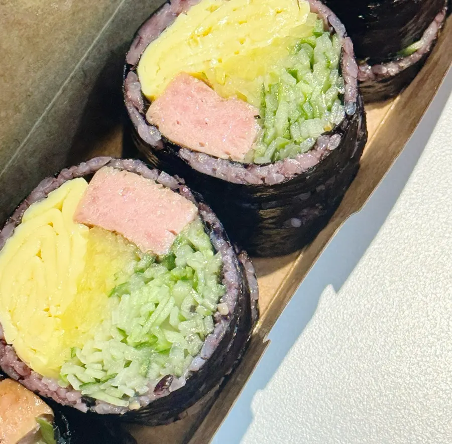 홀스김밥본점 스팸김밥 한 줄