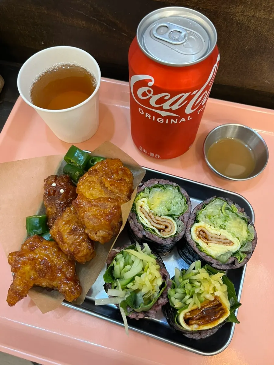 Full spread of the wasabi chicken set