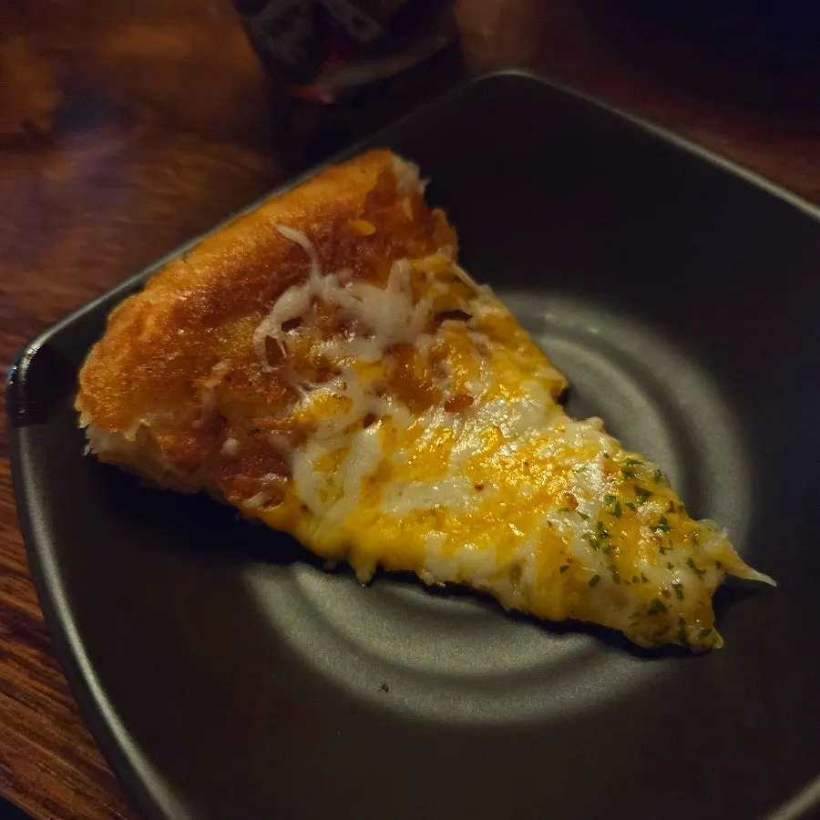 Green onion cream cheese hoddeok cut into 8 pieces