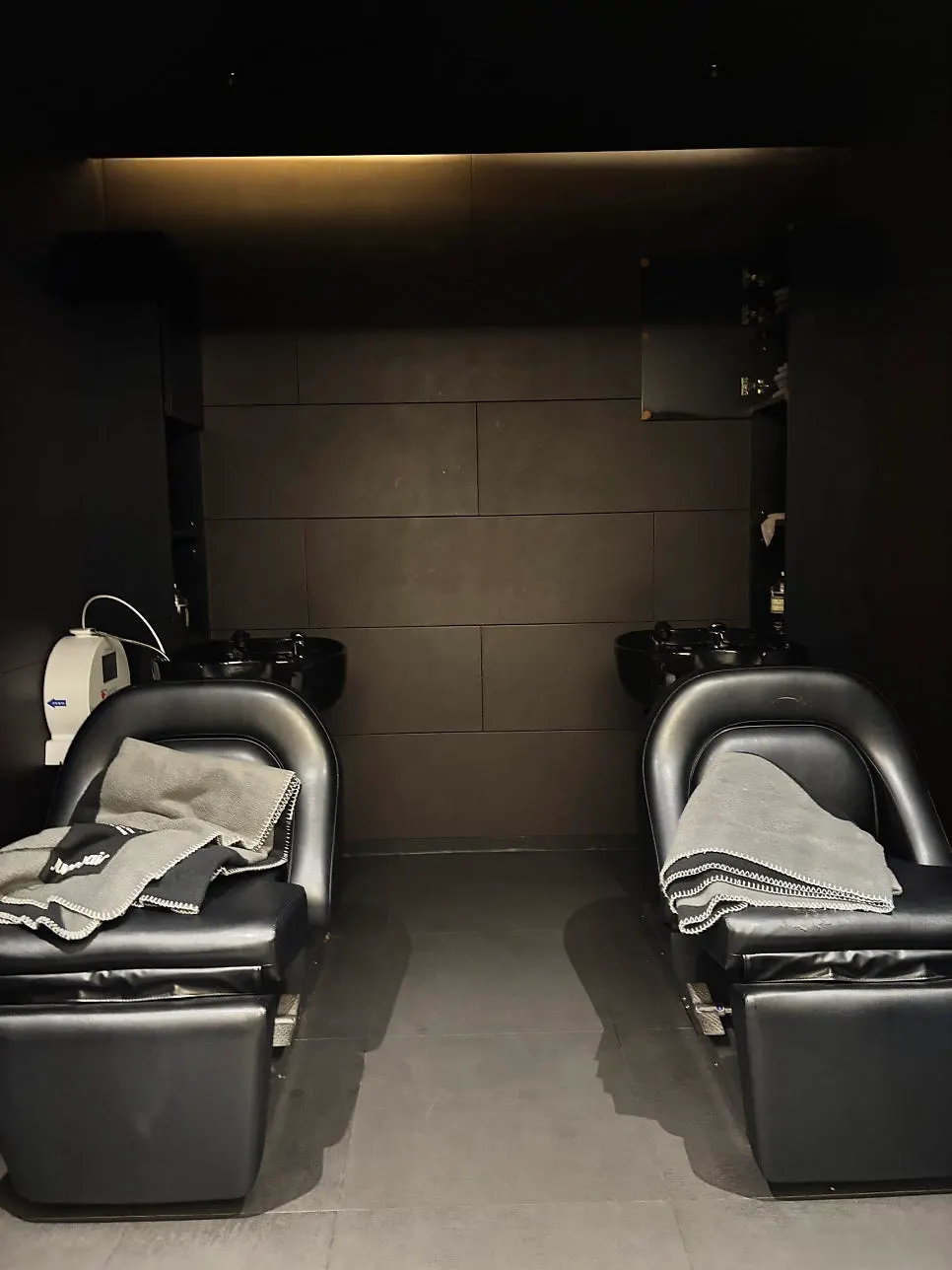 Privately partitioned hair rooms