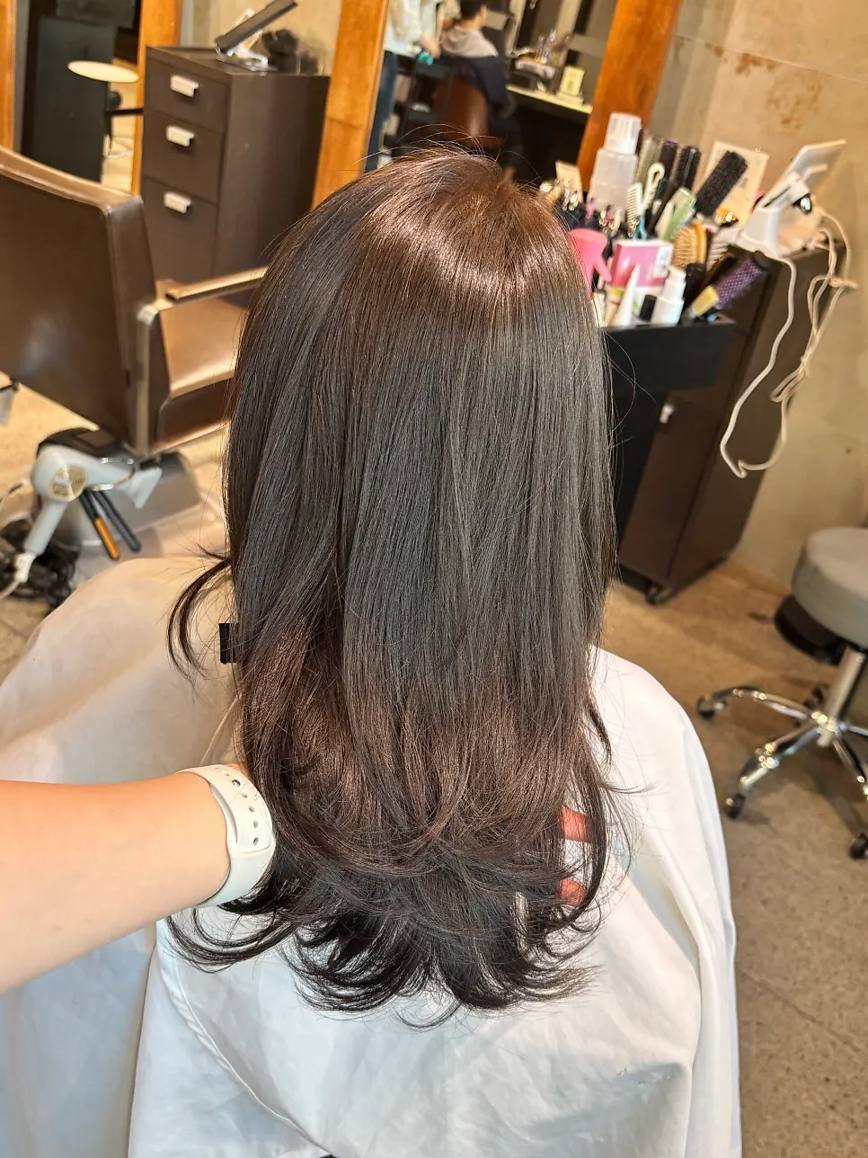 After look with fall-toned ash brown dye