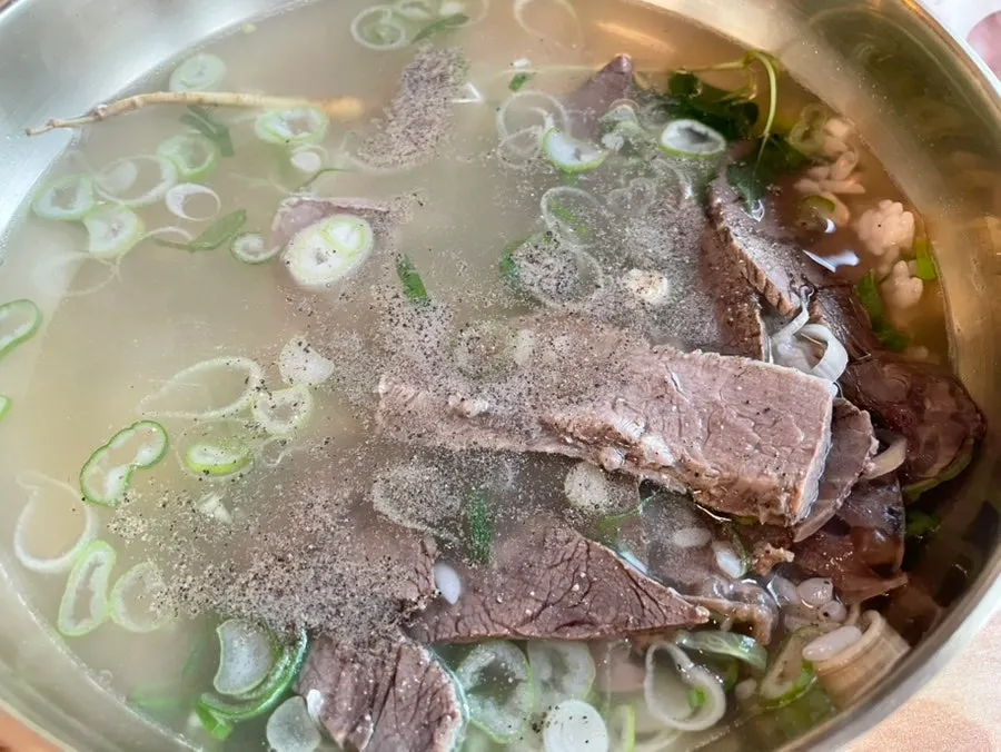 Beef gomtang topped with sprout ginseng and plenty of meat