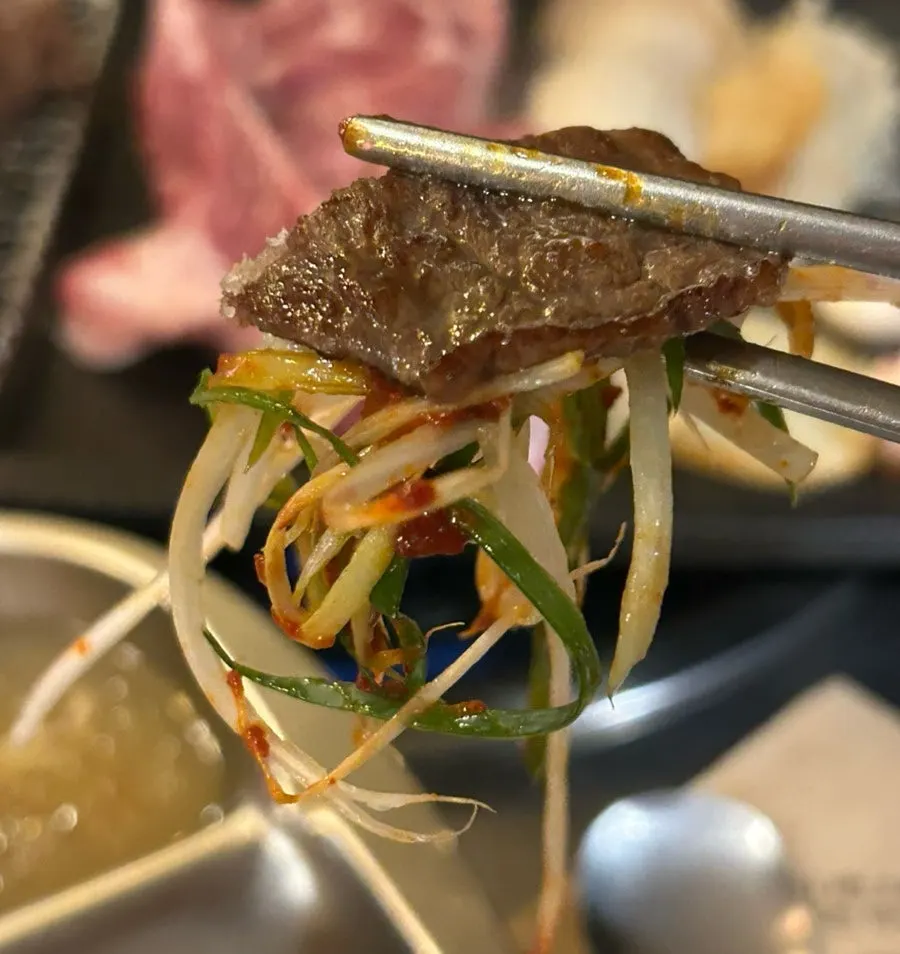 Grilled Korean beef salchisal