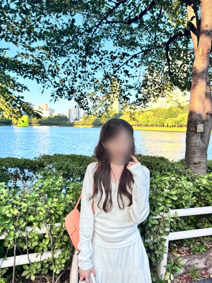 A photo moment from the bridal shower