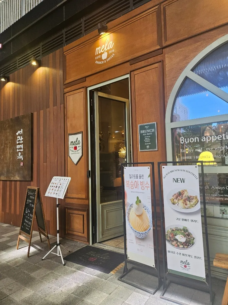 Interior of MELA Hongdae, a Hongdae brunch café