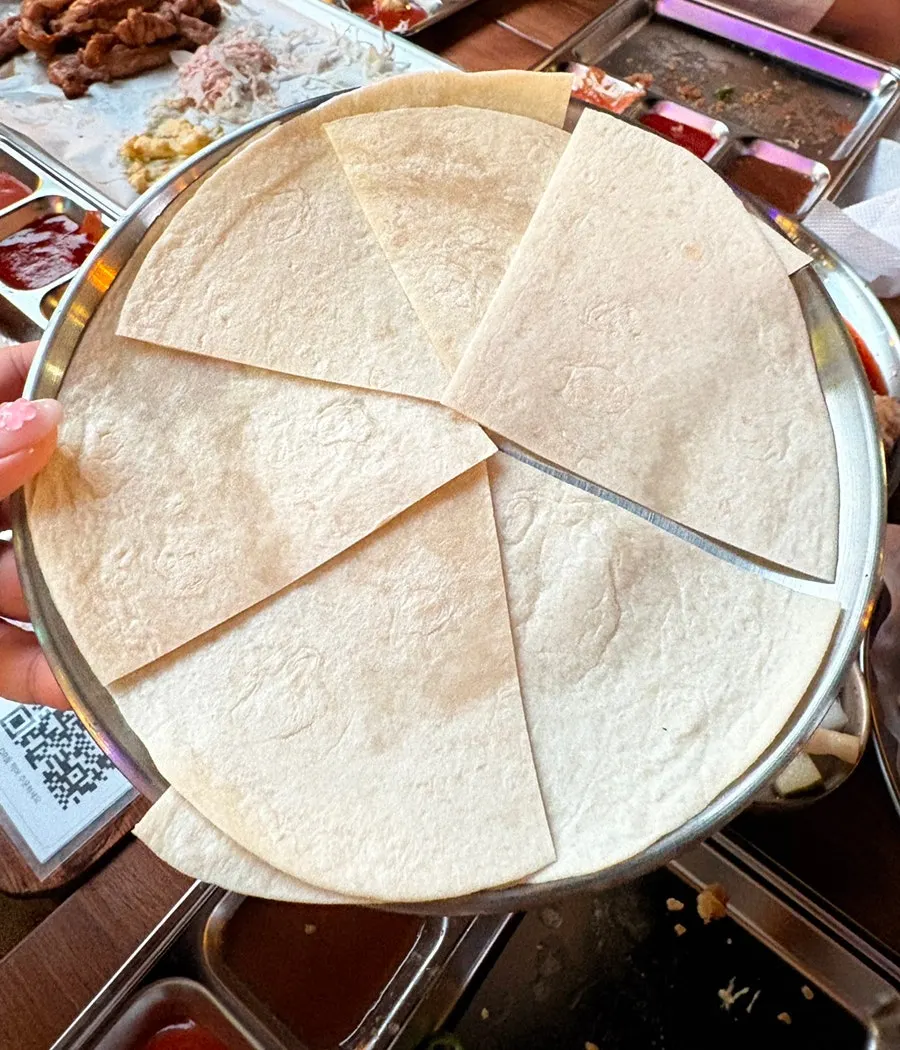 Chicken neck combination with extra tortillas