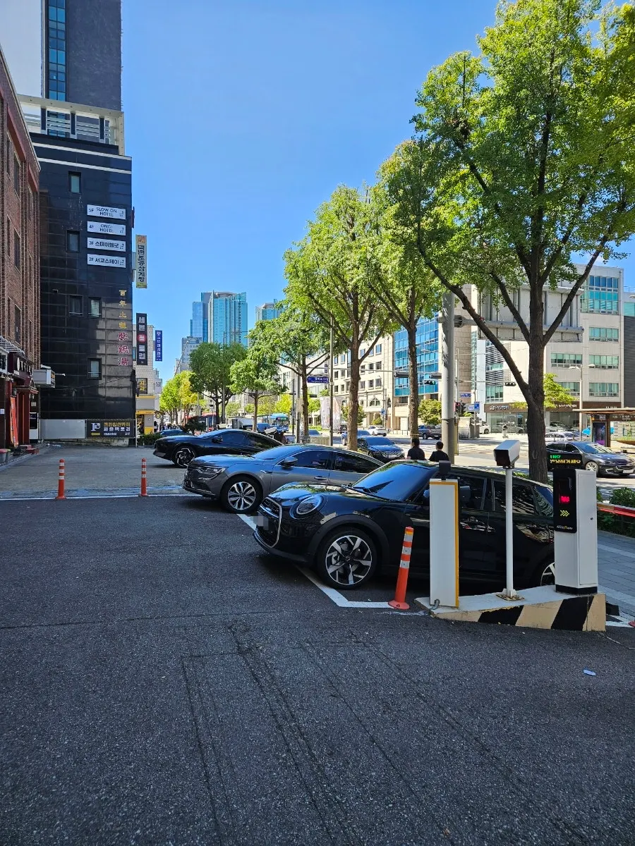 Parking information in front of Ongdarae Jjimdak