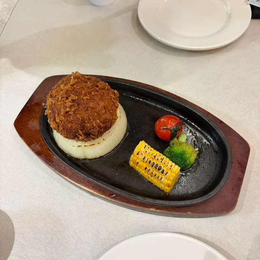한 번에 나온 오밀 홍대 주문 메뉴