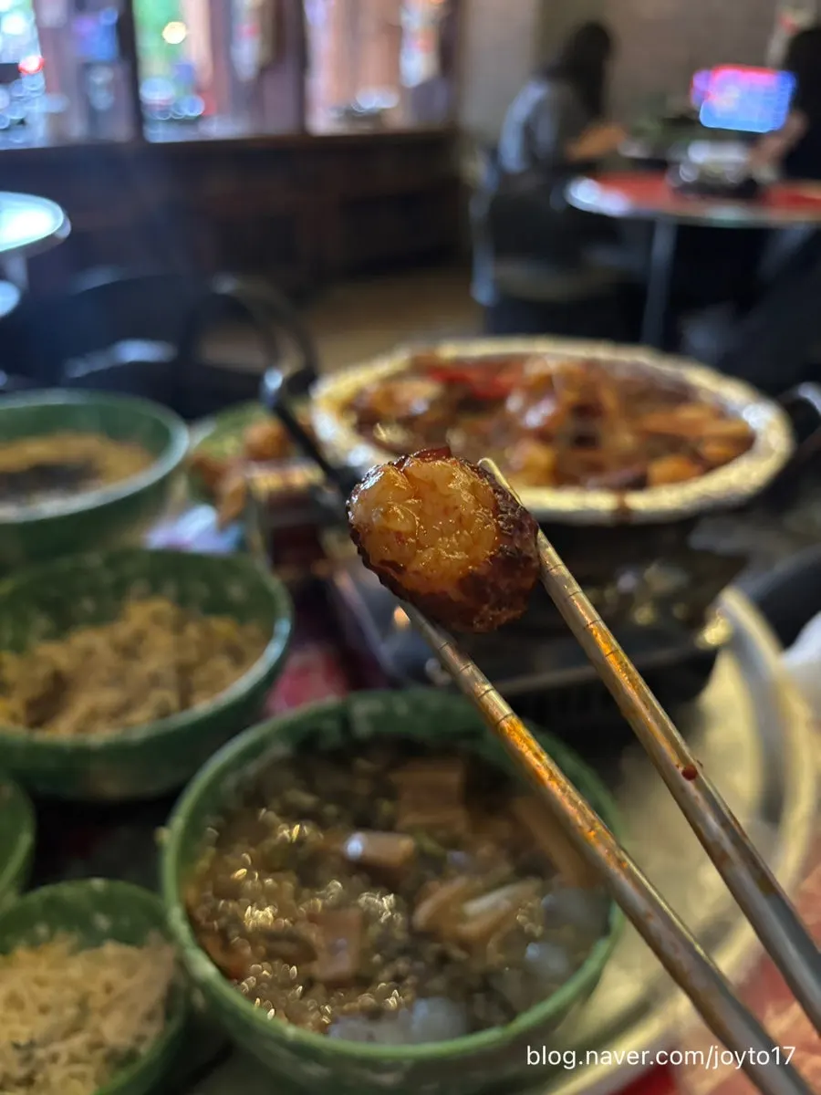 Close-up of easy-to-pick tulip chicken feet