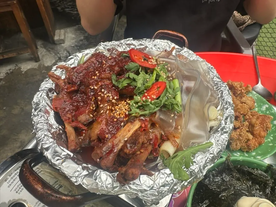 Tulip soup chicken feet with added Chinese cellophane noodles