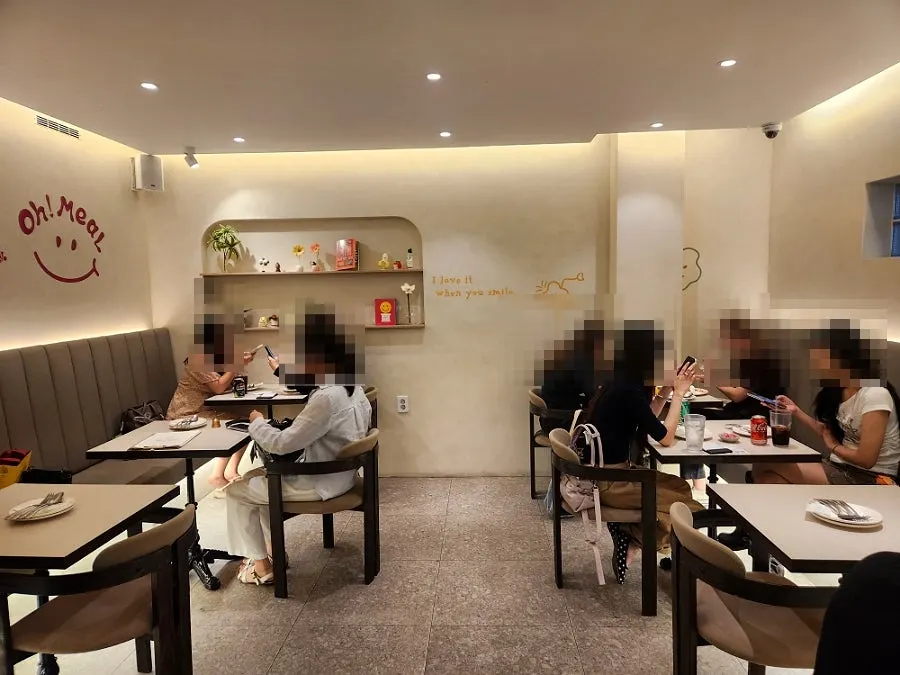 Counter and cooking area at Omil Hongdae