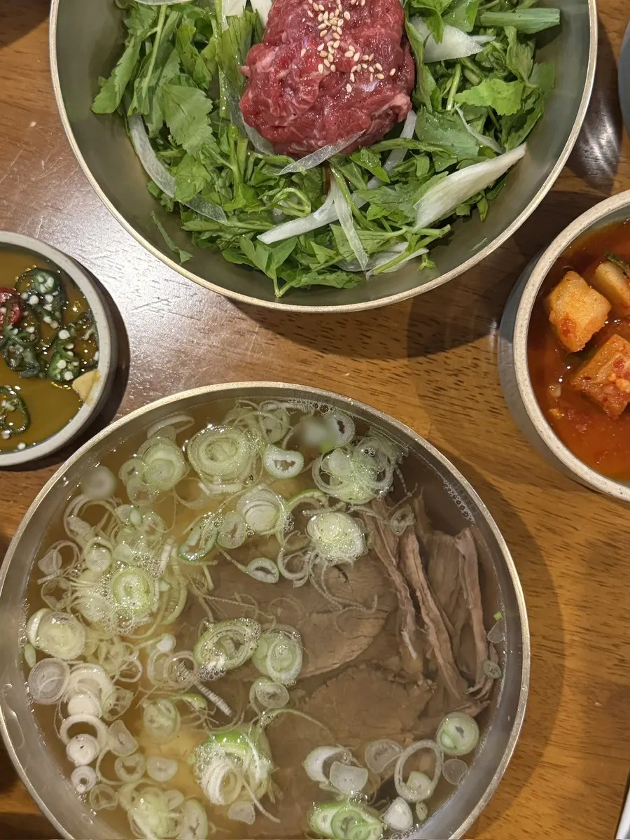 도온정 홍대직영점 곰탕 한 상