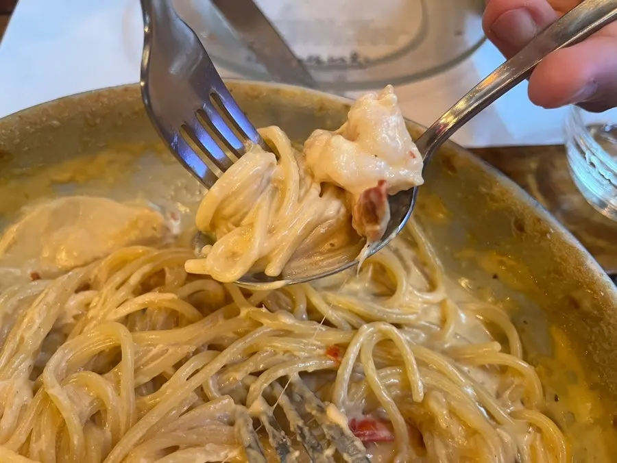 Gamberi crema ordered with spaghetti noodles