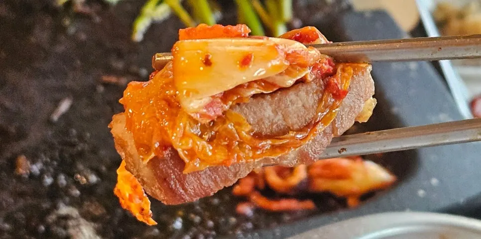 Meat paired with grilled kimchi