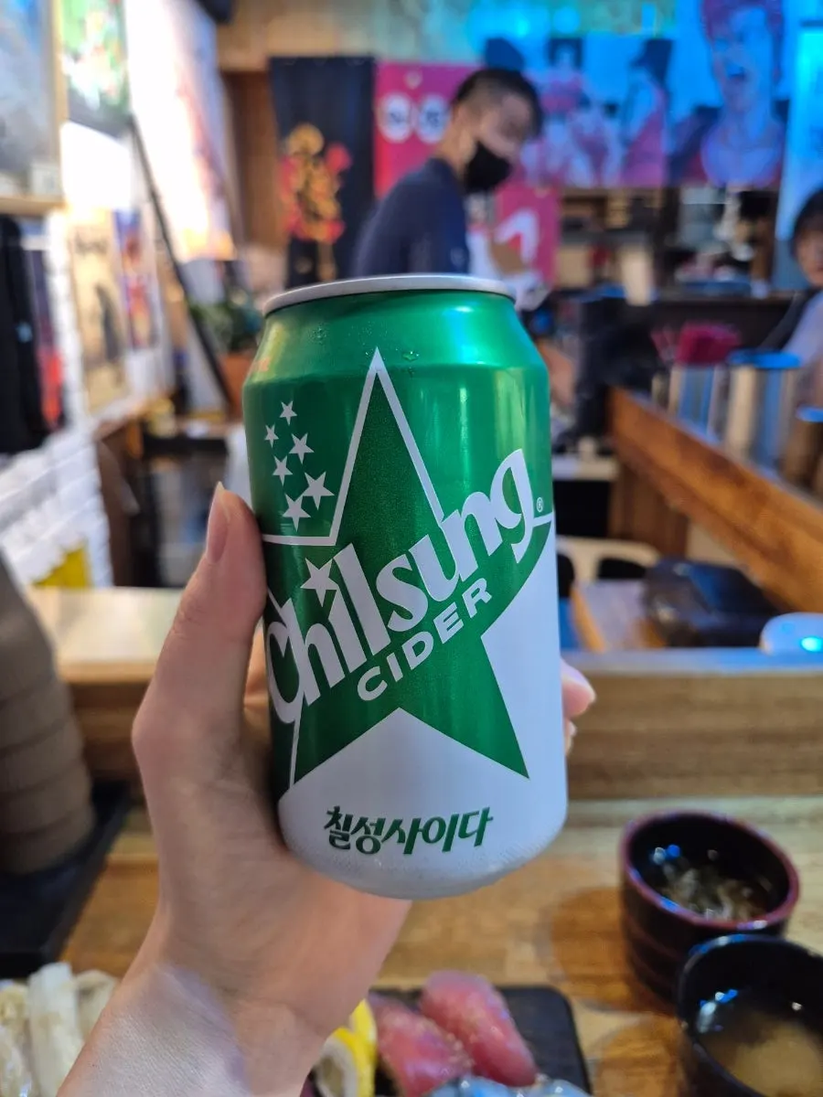 吃得干干净净的寿司盘