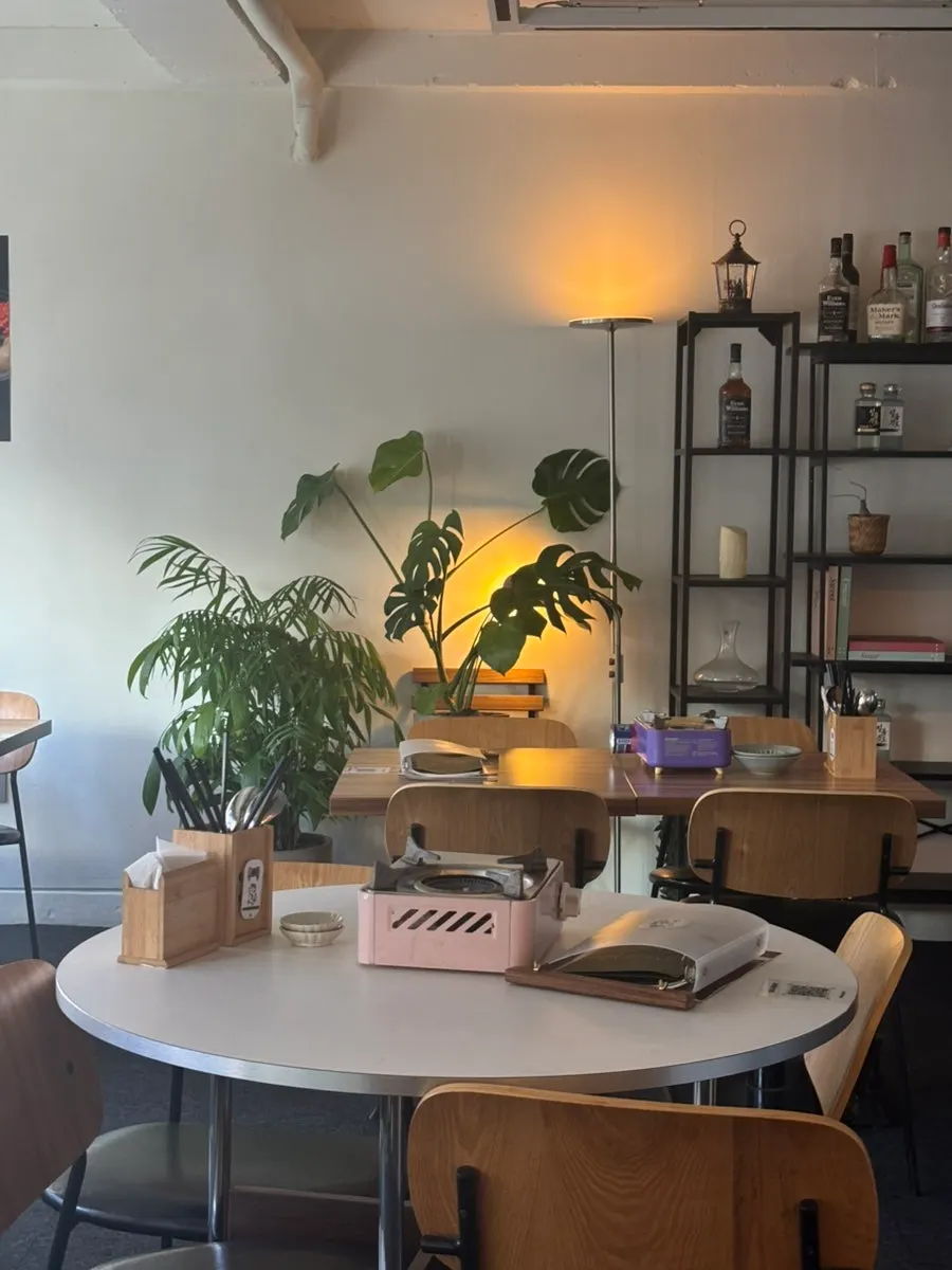 Cooking-and-drinks menu area at MANDOO BAR