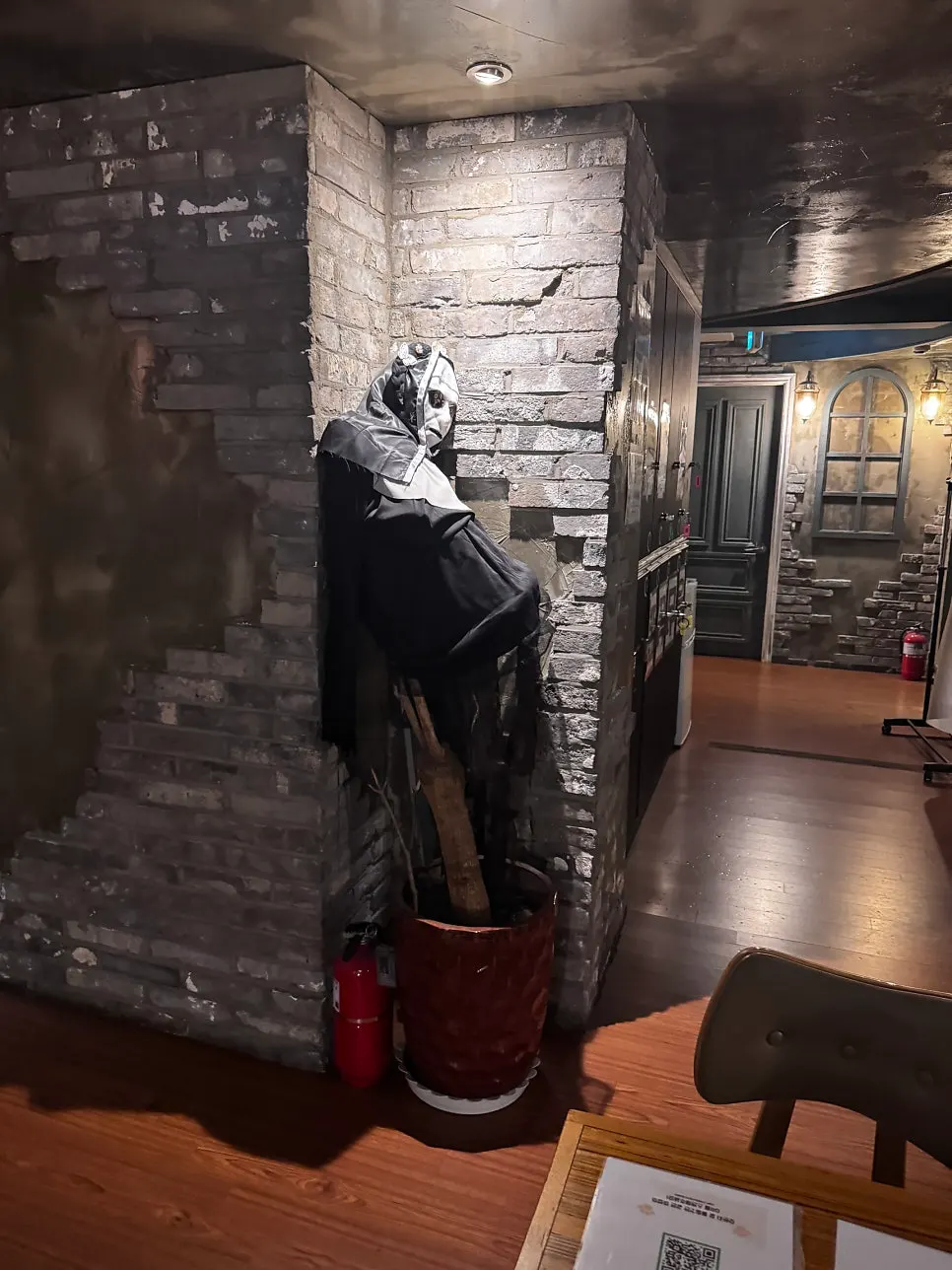 Spacious interior at Cube Escape Hongdae Branch