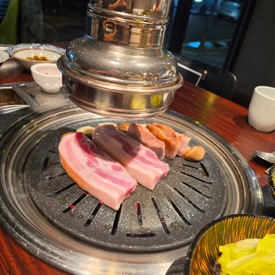 고깃집 기본 반찬 양념게장 접시